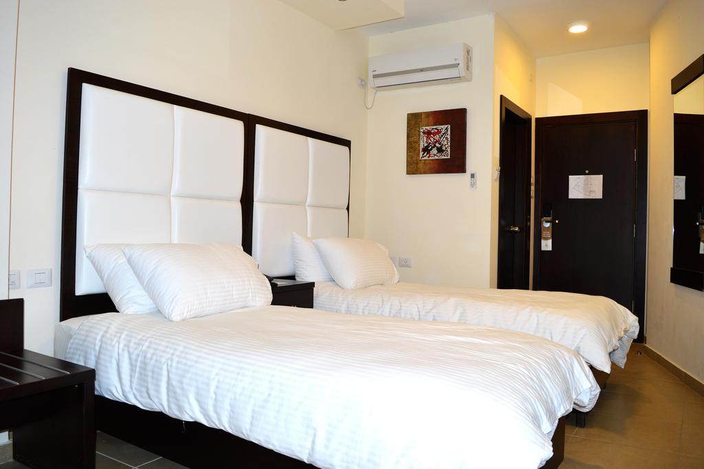 Taybeh Golden Hotel Ramallah Eksteriør bilde