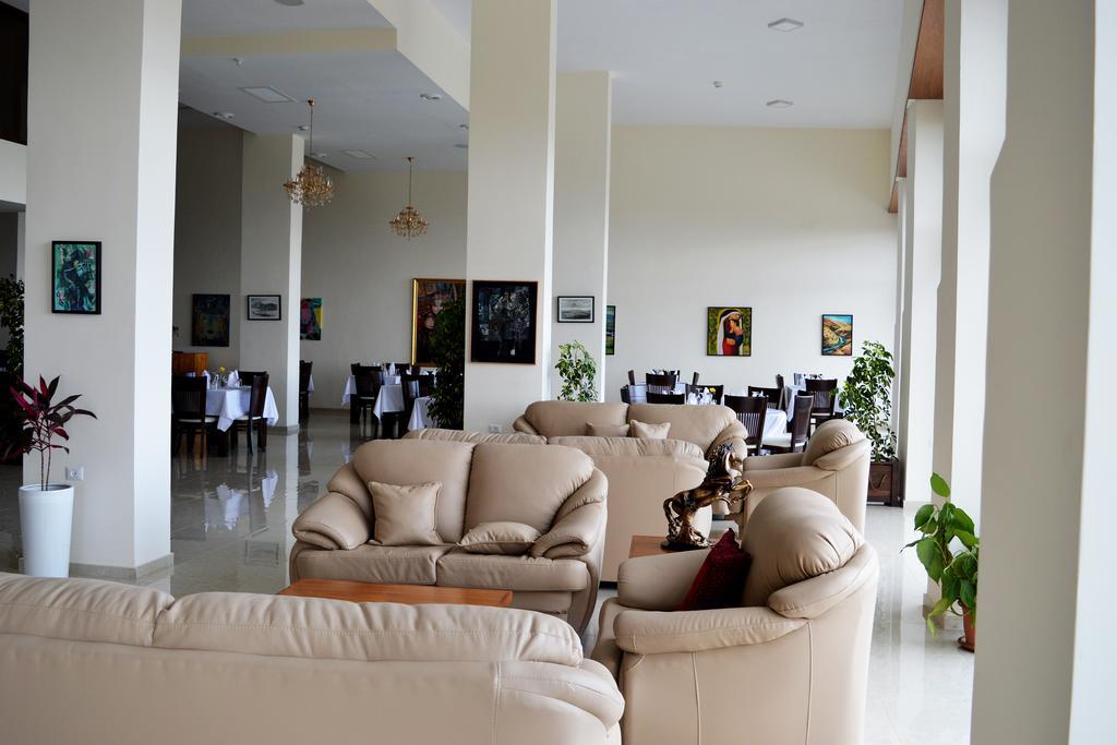 Taybeh Golden Hotel Ramallah Eksteriør bilde