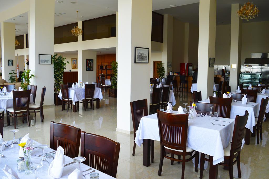 Taybeh Golden Hotel Ramallah Eksteriør bilde